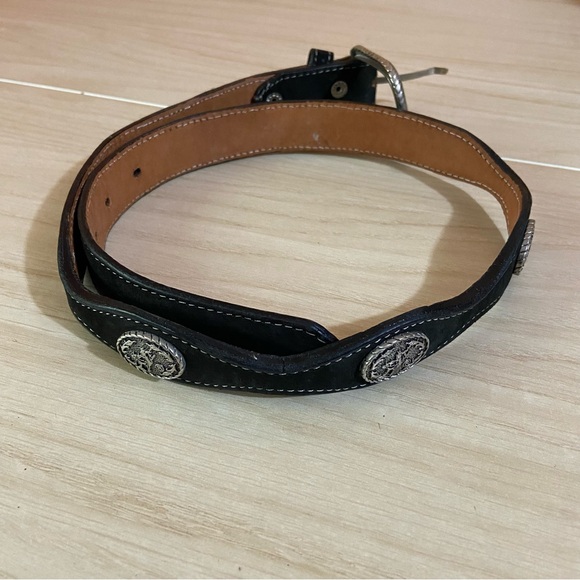 Western Leather Slinger Belt Sz 28 Black Rivets Cowboy Suede Rodeo Rough Out - Picture 1 of 8